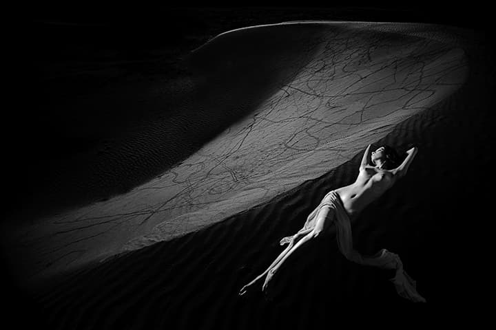 Dune bodyscape